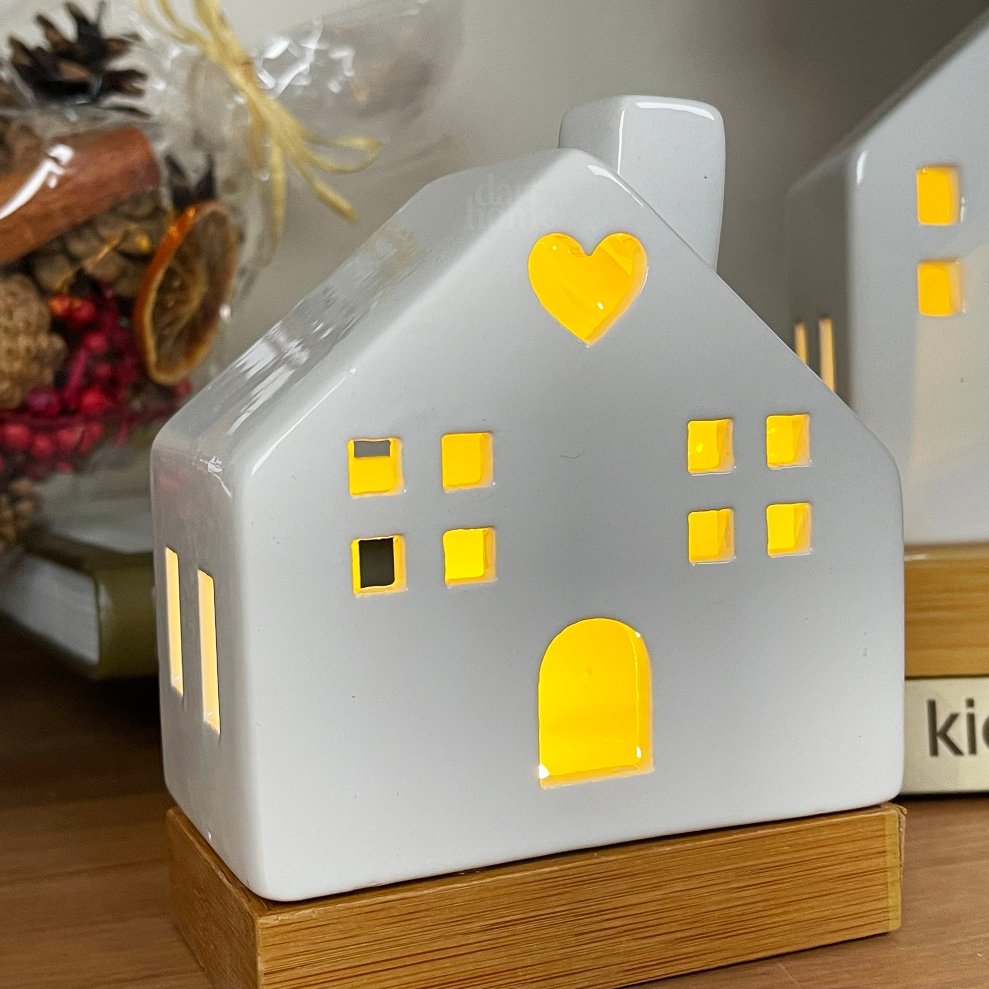 Light Up Ceramic House Ornaments With Wood Base