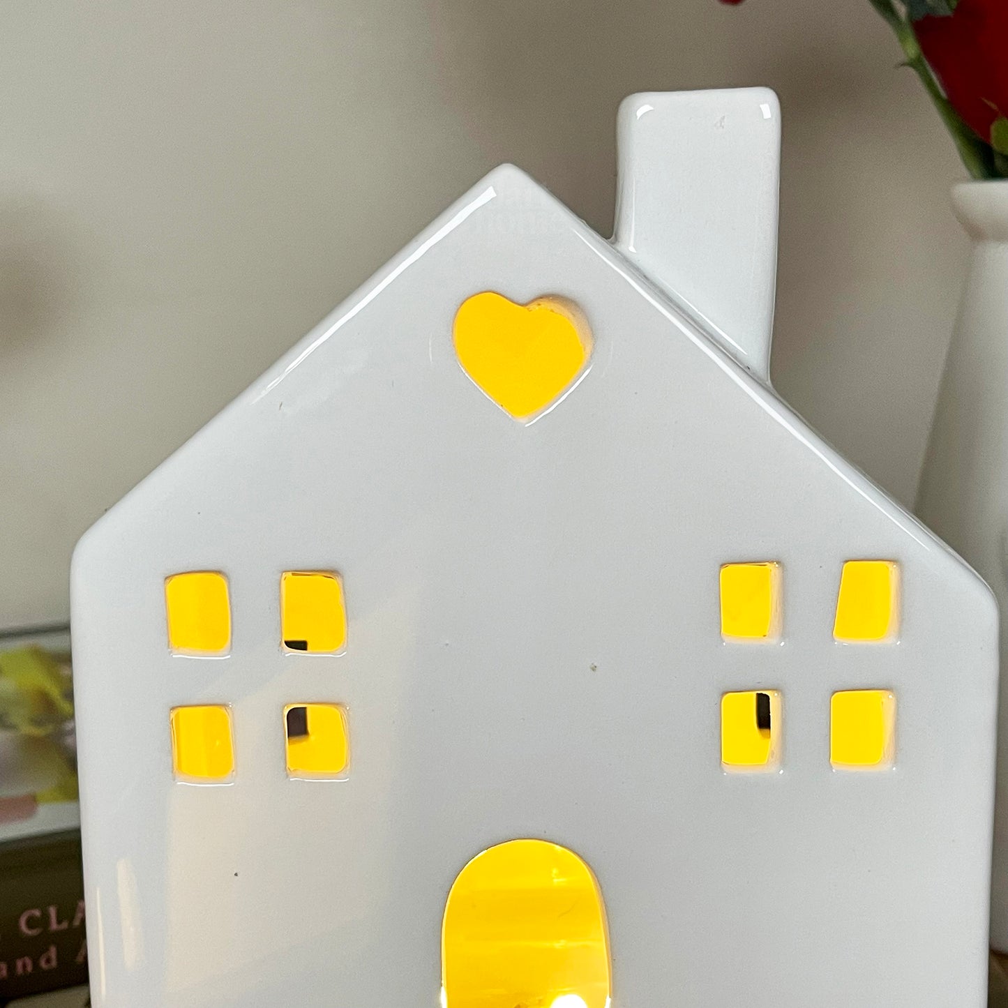 Light Up Ceramic House Ornaments With Wood Base