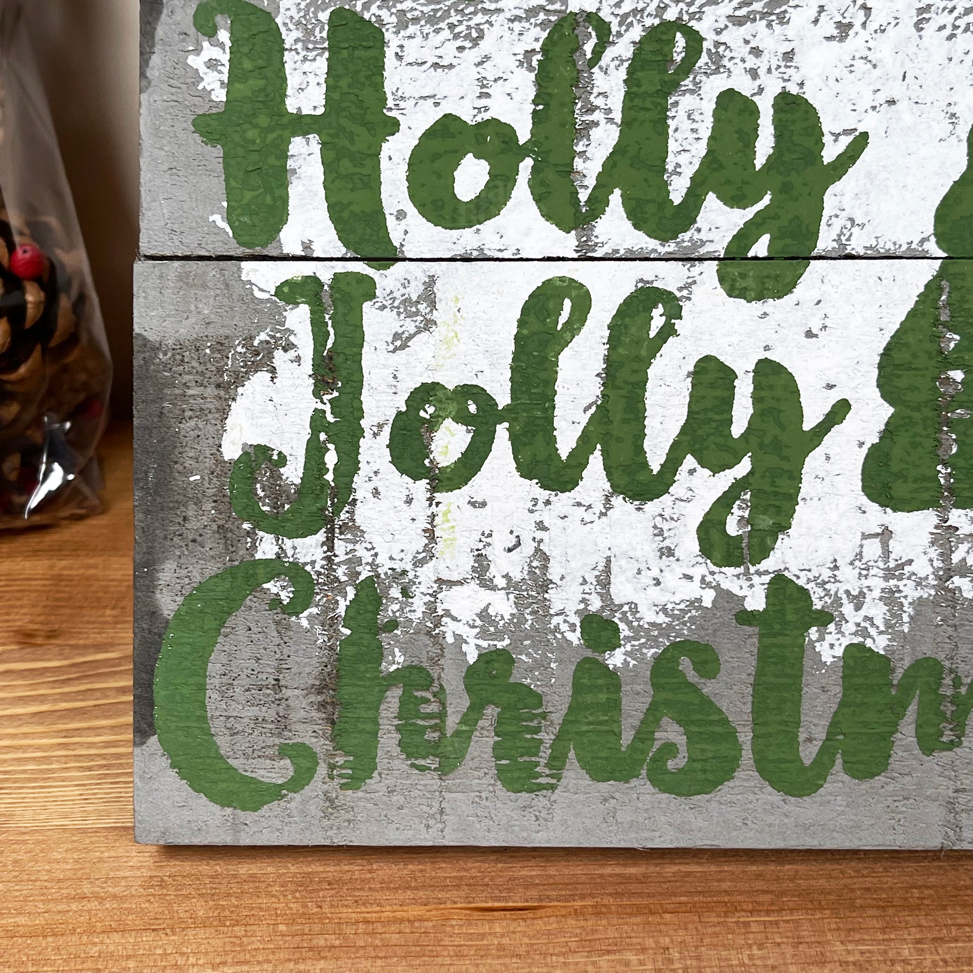 Green Have A Holly Jolly Christmas Plaque