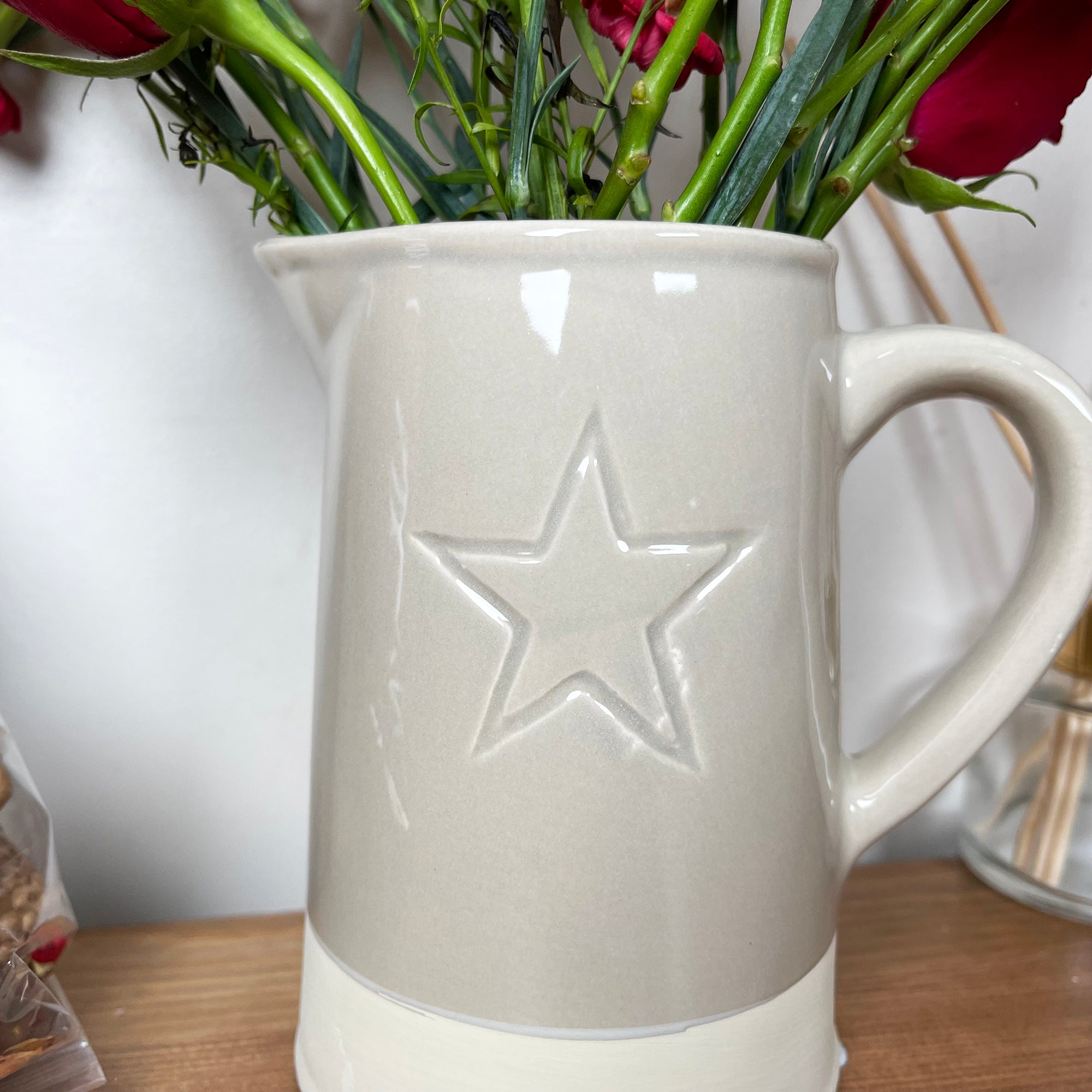 Two Tone Embossed Star Jug Vase