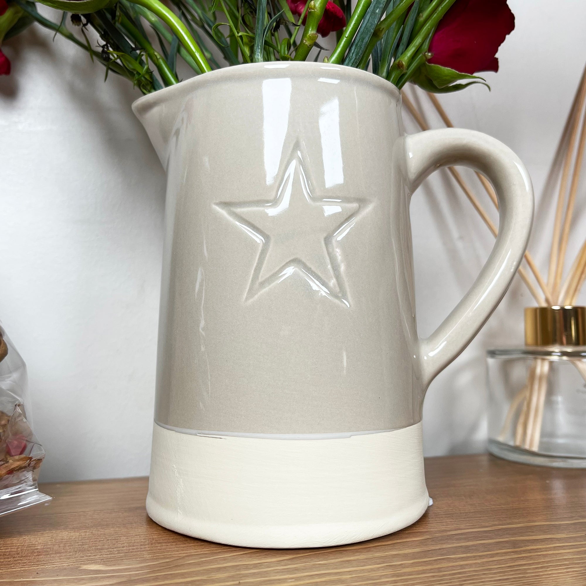 Two Tone Embossed Star Jug Vase