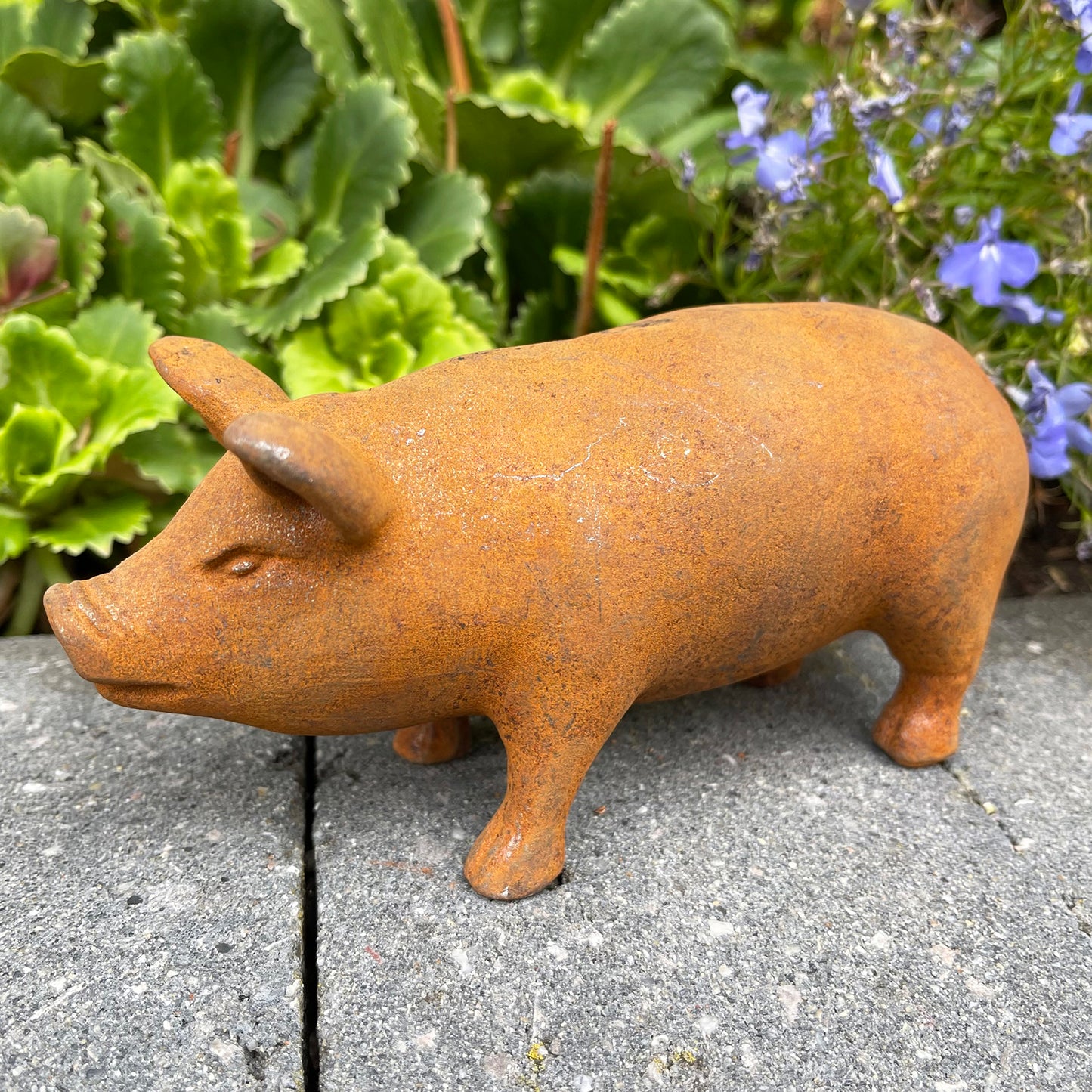 Rust Cast Iron Pig Garden Statue 16cm