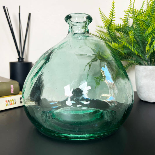 Klare Blasenvase aus recyceltem Glas