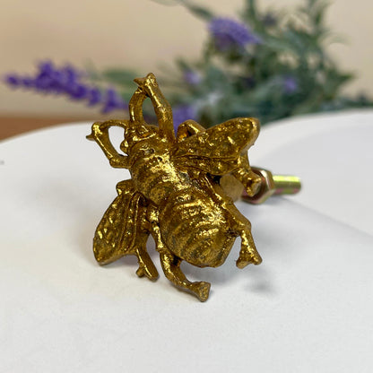 Pack Of 4 Antique Gold Bee Door Knobs