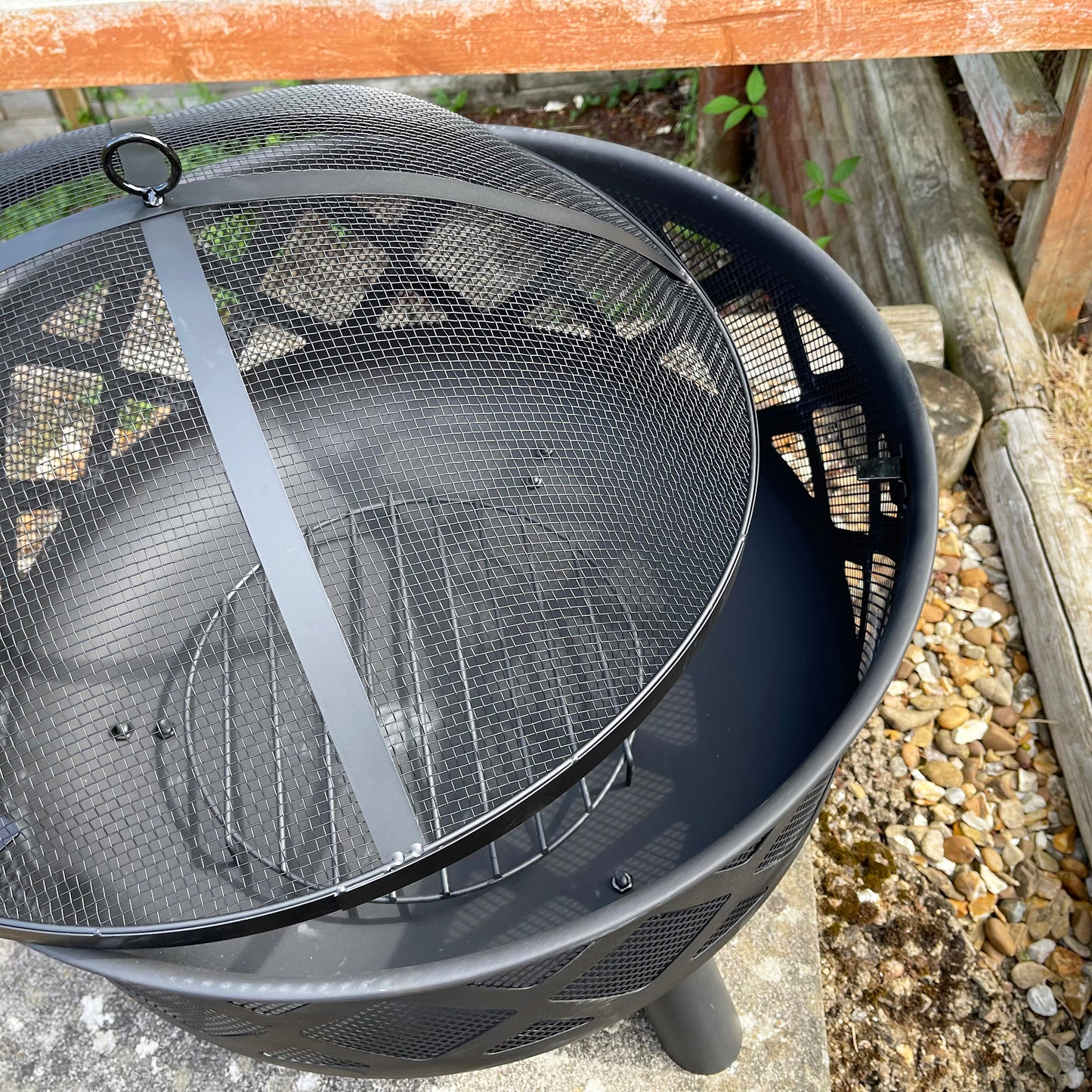 61cm Steel Deep Fire Pit With Lid