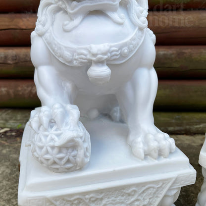 2-teiliges Tempel-Hundestatuen-Set aus Marmor