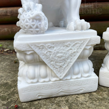 2-teiliges Tempel-Hundestatuen-Set aus Marmor