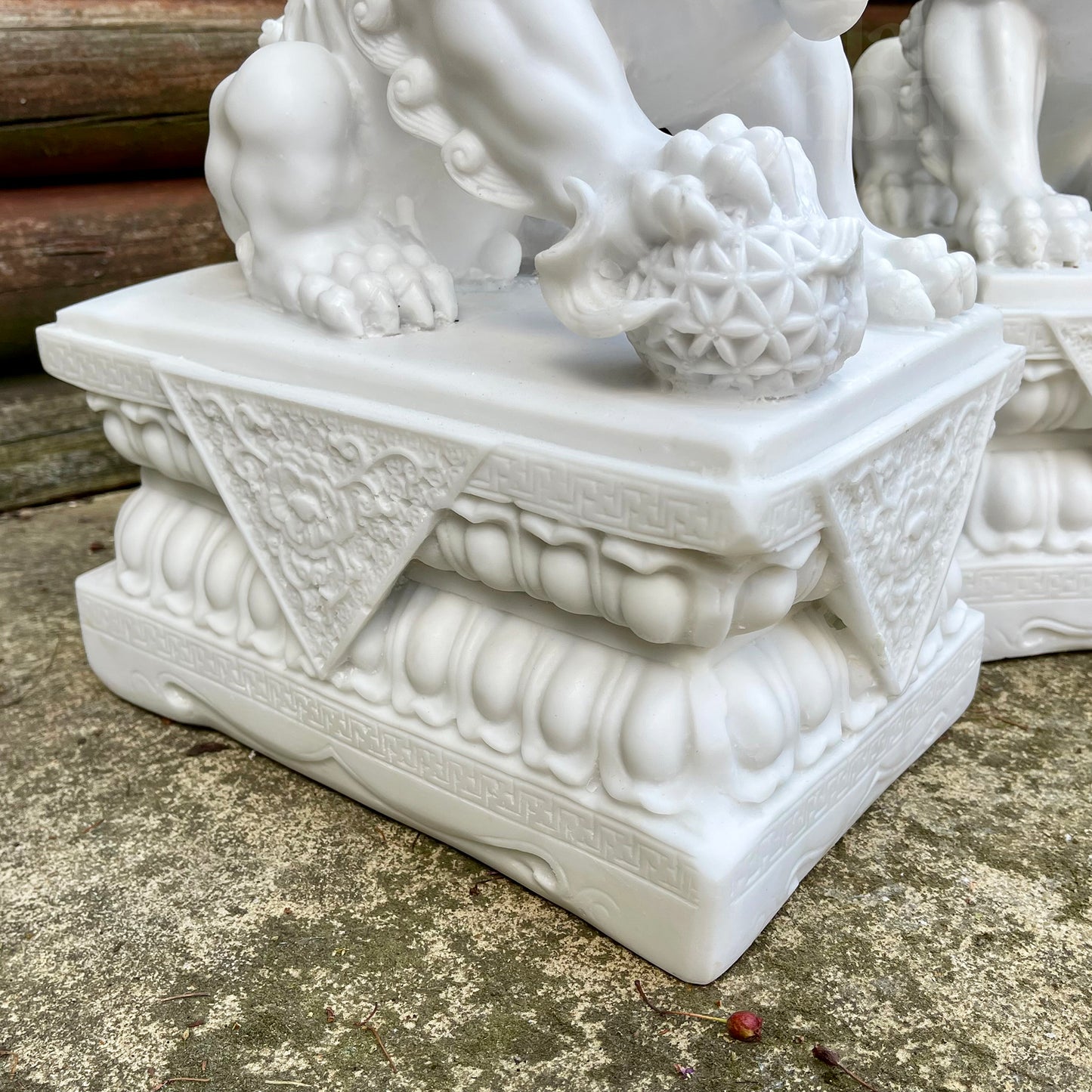 2-teiliges Tempel-Hundestatuen-Set aus Marmor