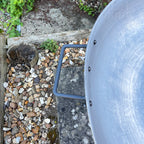 Schwarze Feuerstelle aus Gusseisen mit Beinen – 76 cm