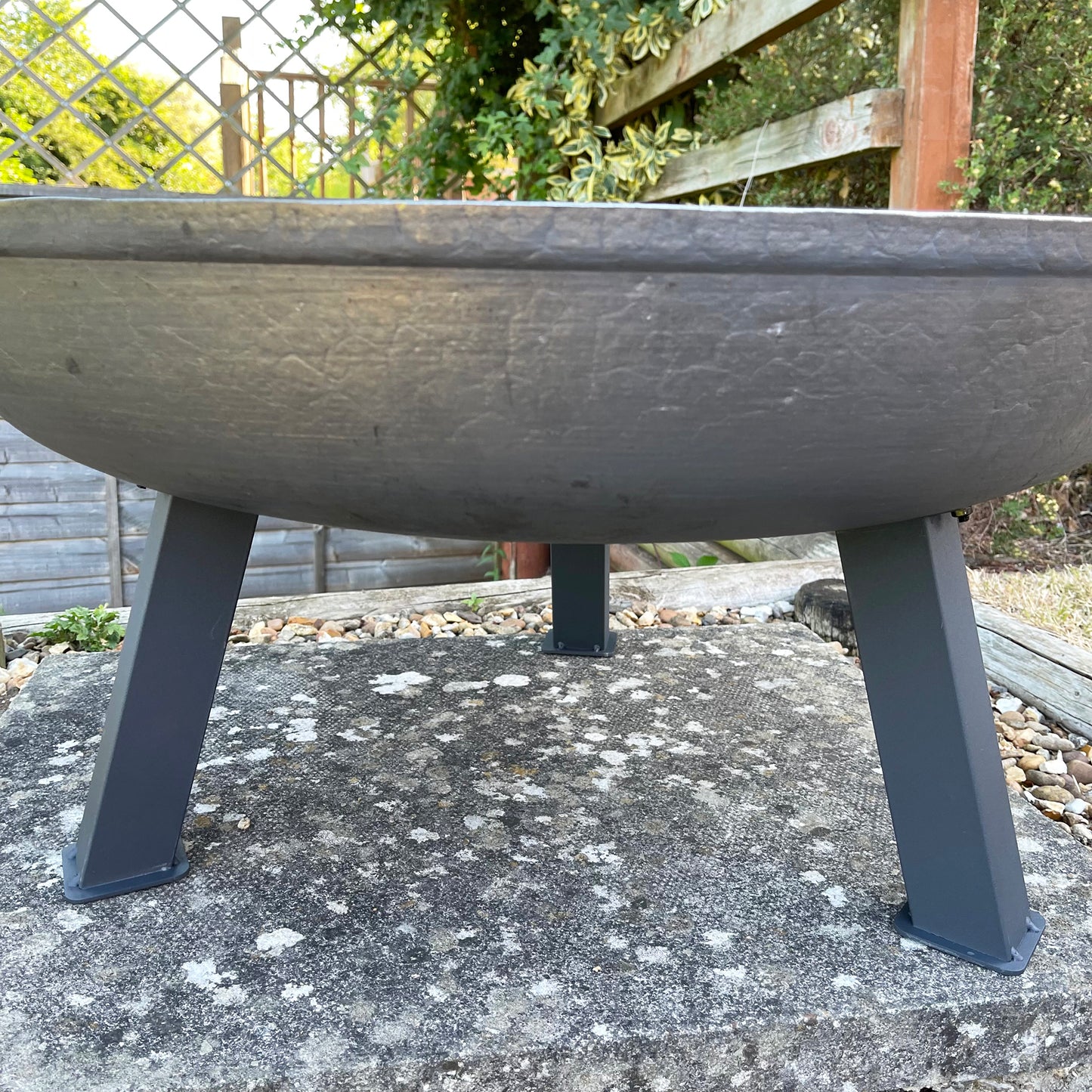 Black Cast Iron Fire Pit With Legs - 76cm