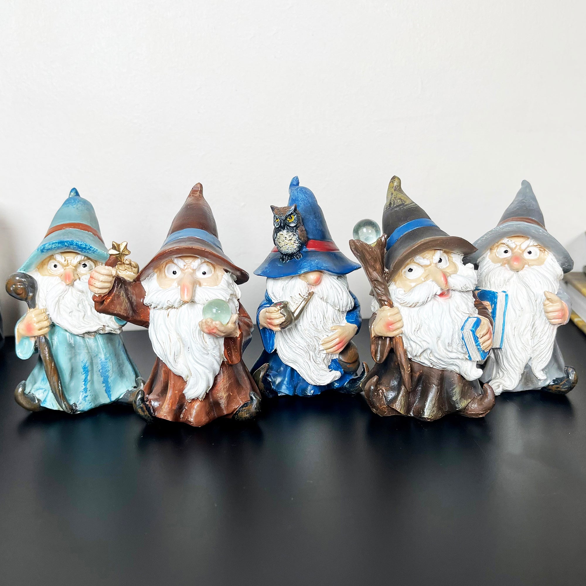 Darthome Set Of 5 Mini Wizard Figurines 6x10x6cm – Darthome Limited