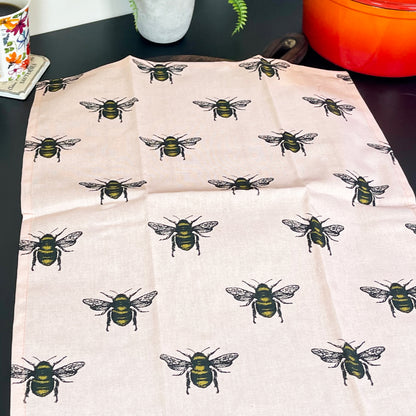 2x Pink Summer Bee Tea Towels