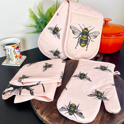 4pc Pink Bees Gauntlet Glove & Tea Towel Kitchen Set