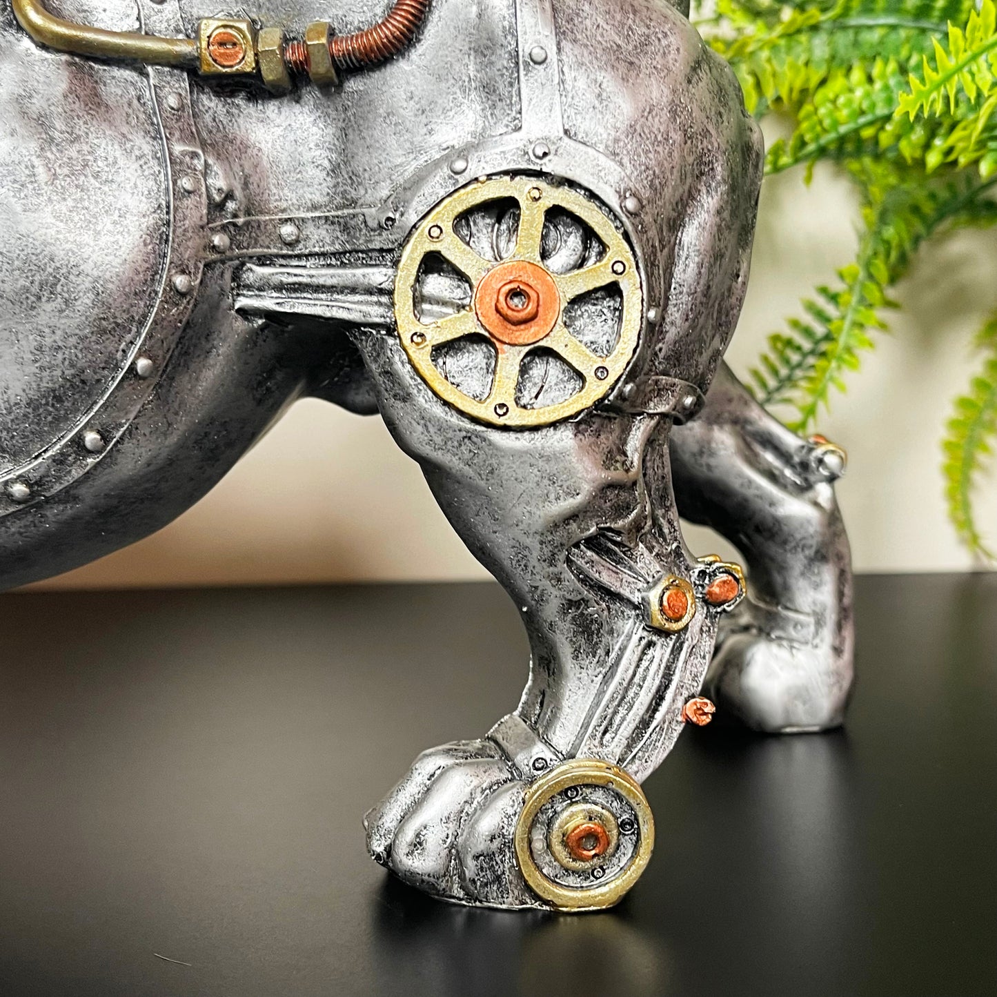 Steampunk-Ornament mit englischer Bulldogge