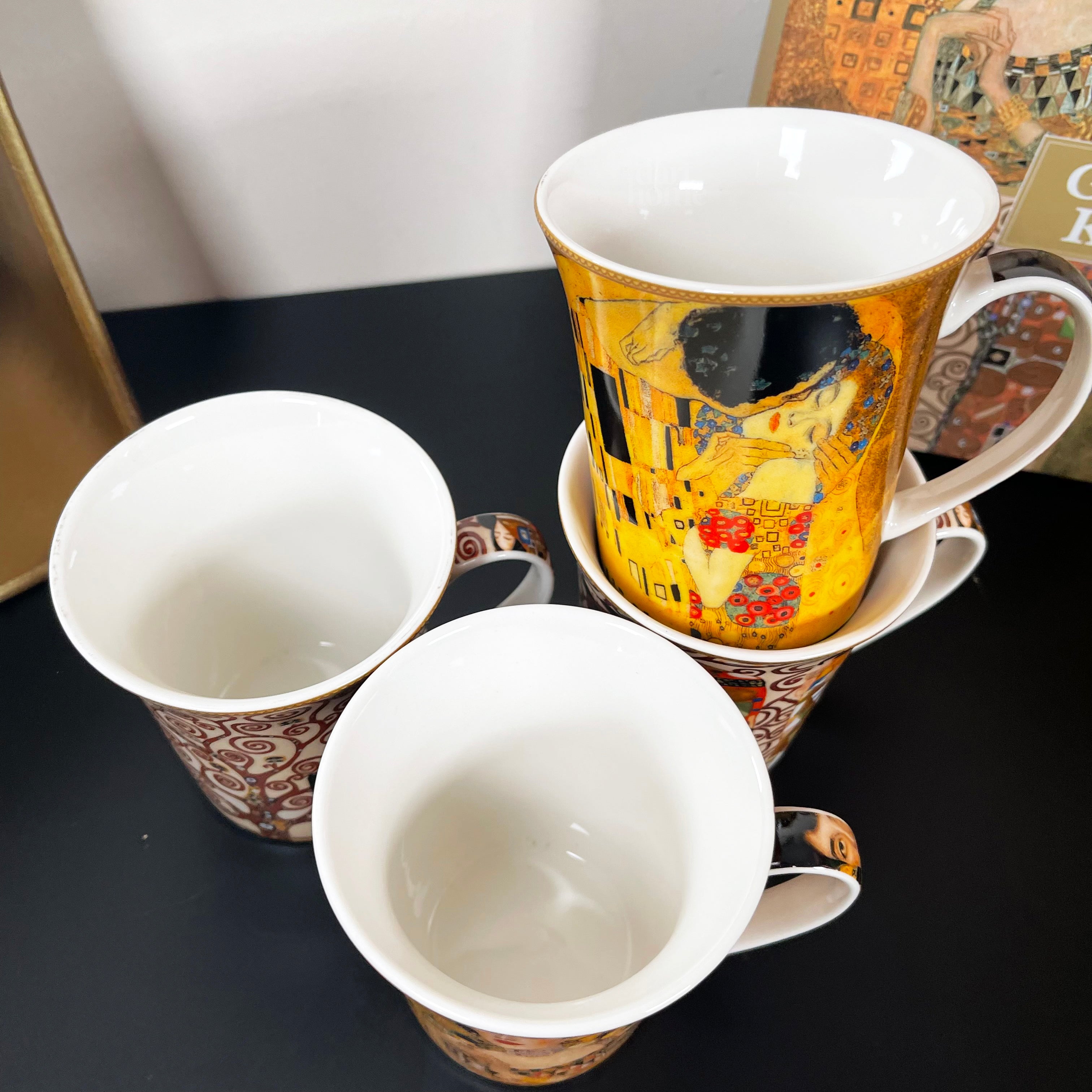 Set mit 4 Tassen aus feinem Porzellan, Gustav Klimt-Kunst, in Geschenkbox