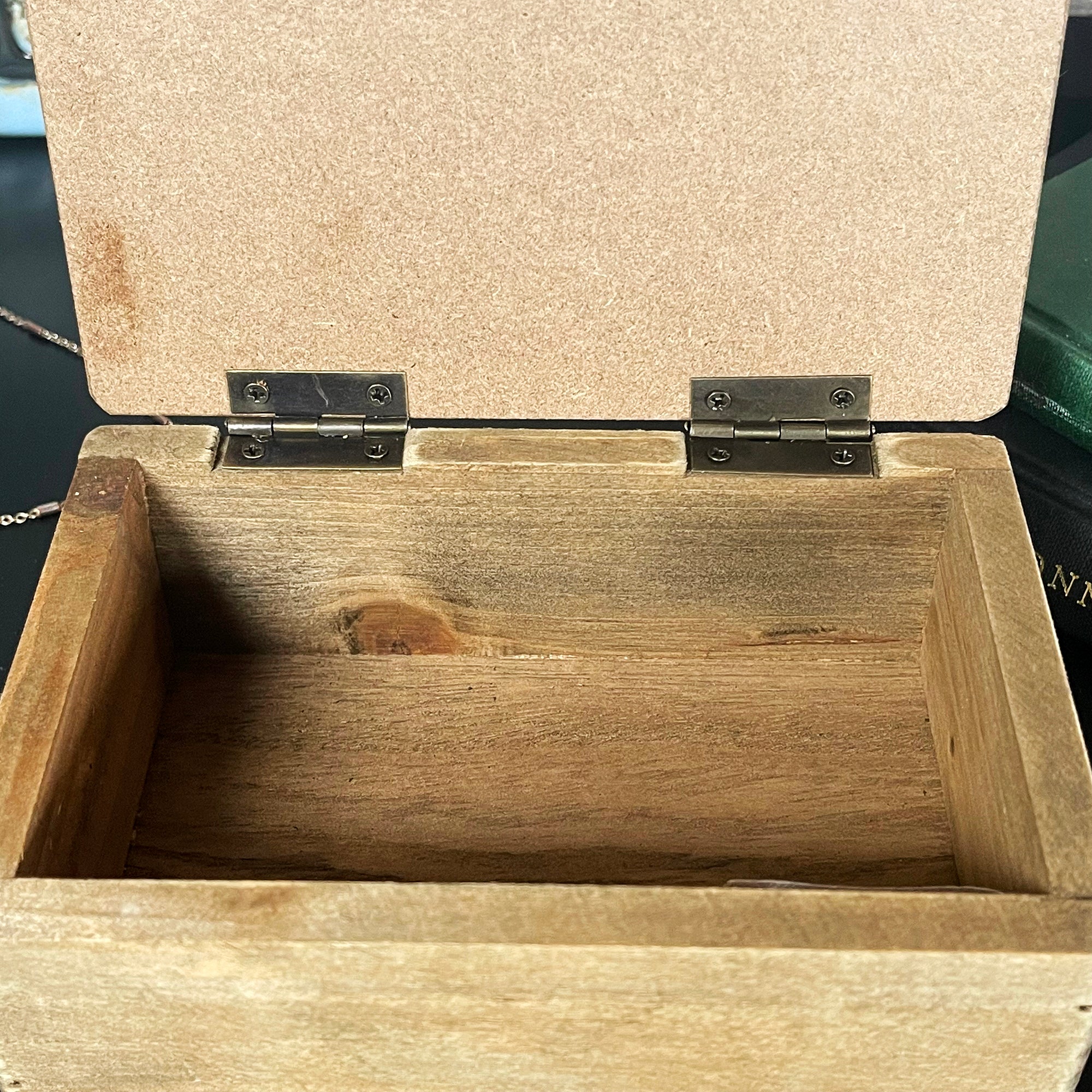 Rustic Puffin Trinket Box