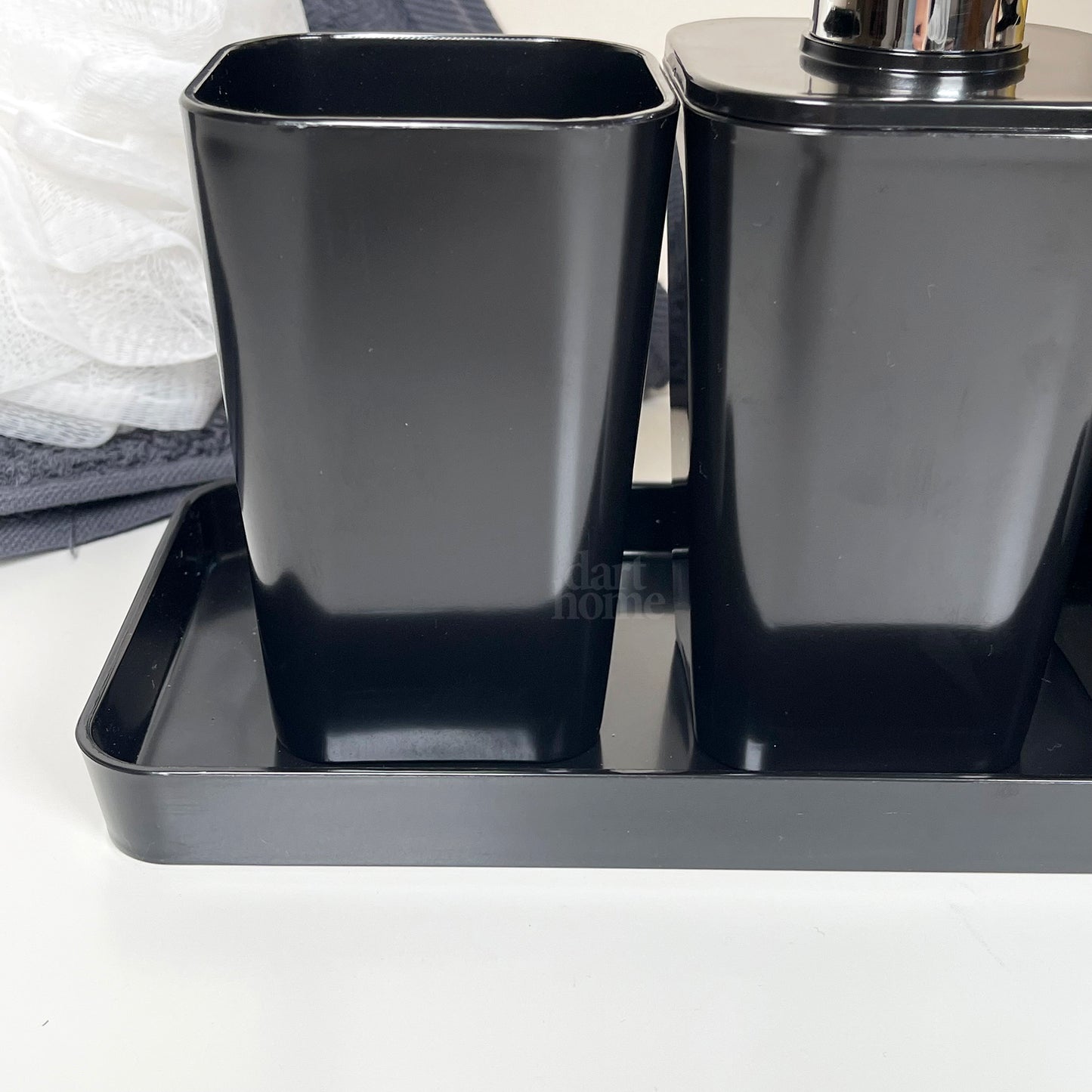 4pc Glossy Black Bathroom Accessory Set