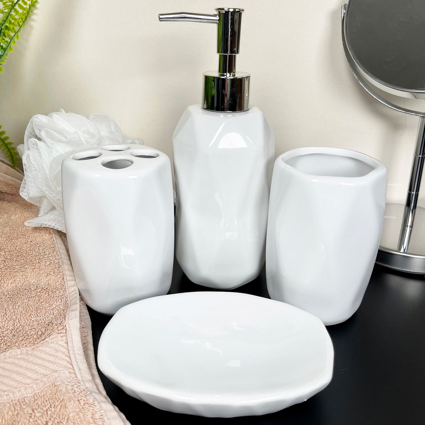 4 Piece White Geometric Bathroom Accessory Set