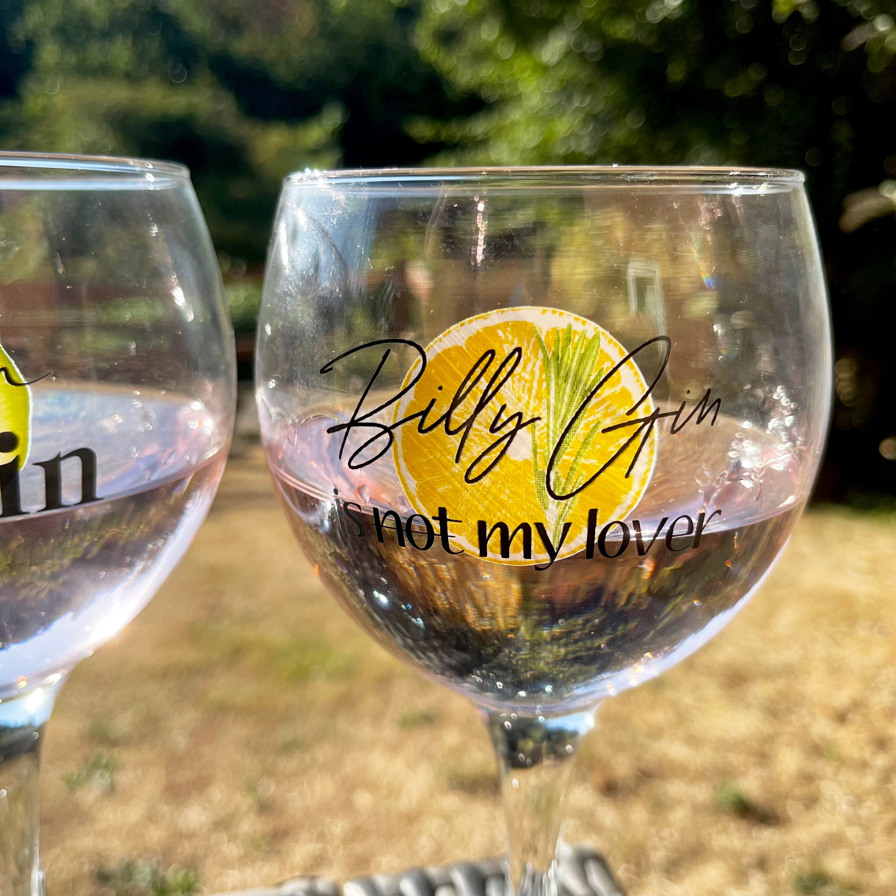 Set Of 2 Novelty Balloon Gin Glasses
