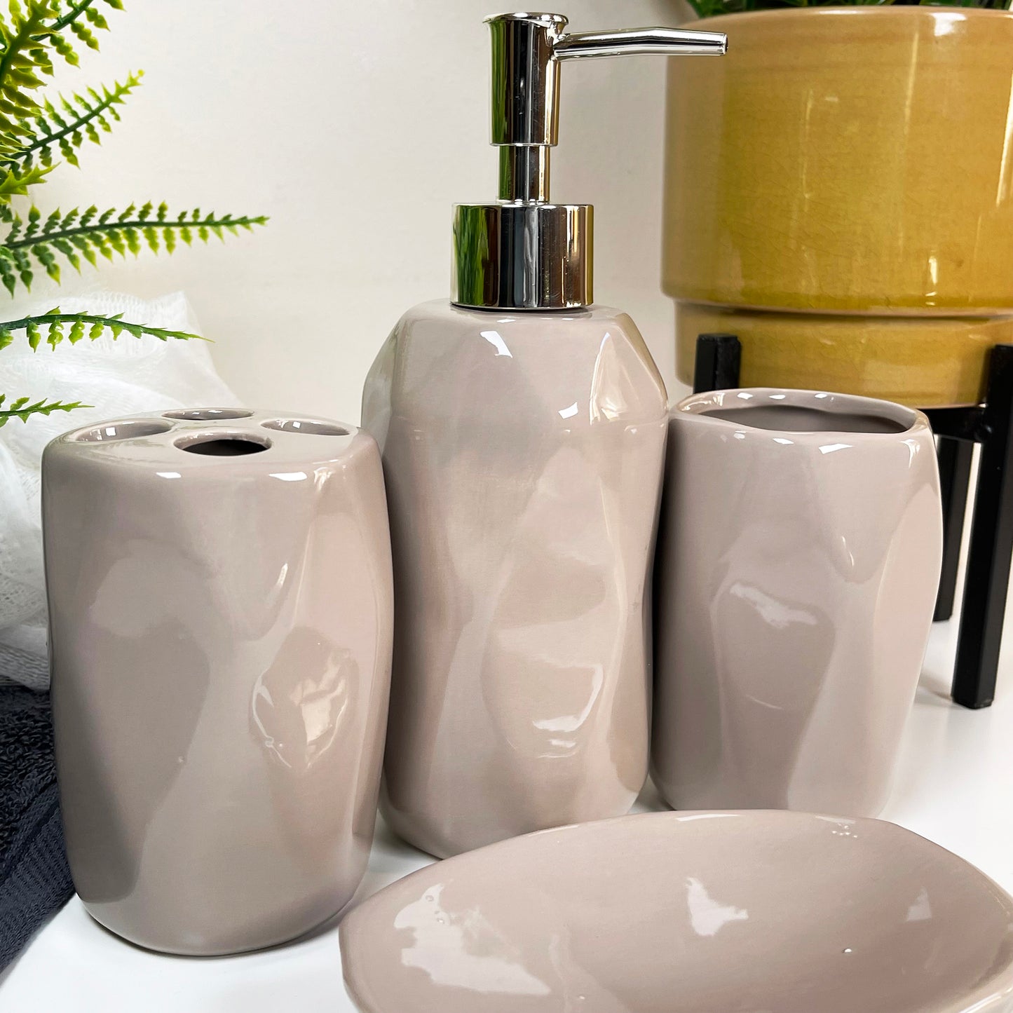 4 Piece Taupe Geometric Bathroom Accessory Set