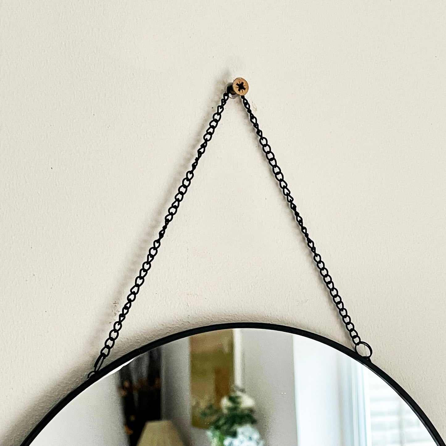 Black Chain Hanging Mirror