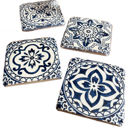 4er-Set Keramikuntersetzer mit mediterranen blauen Fliesen