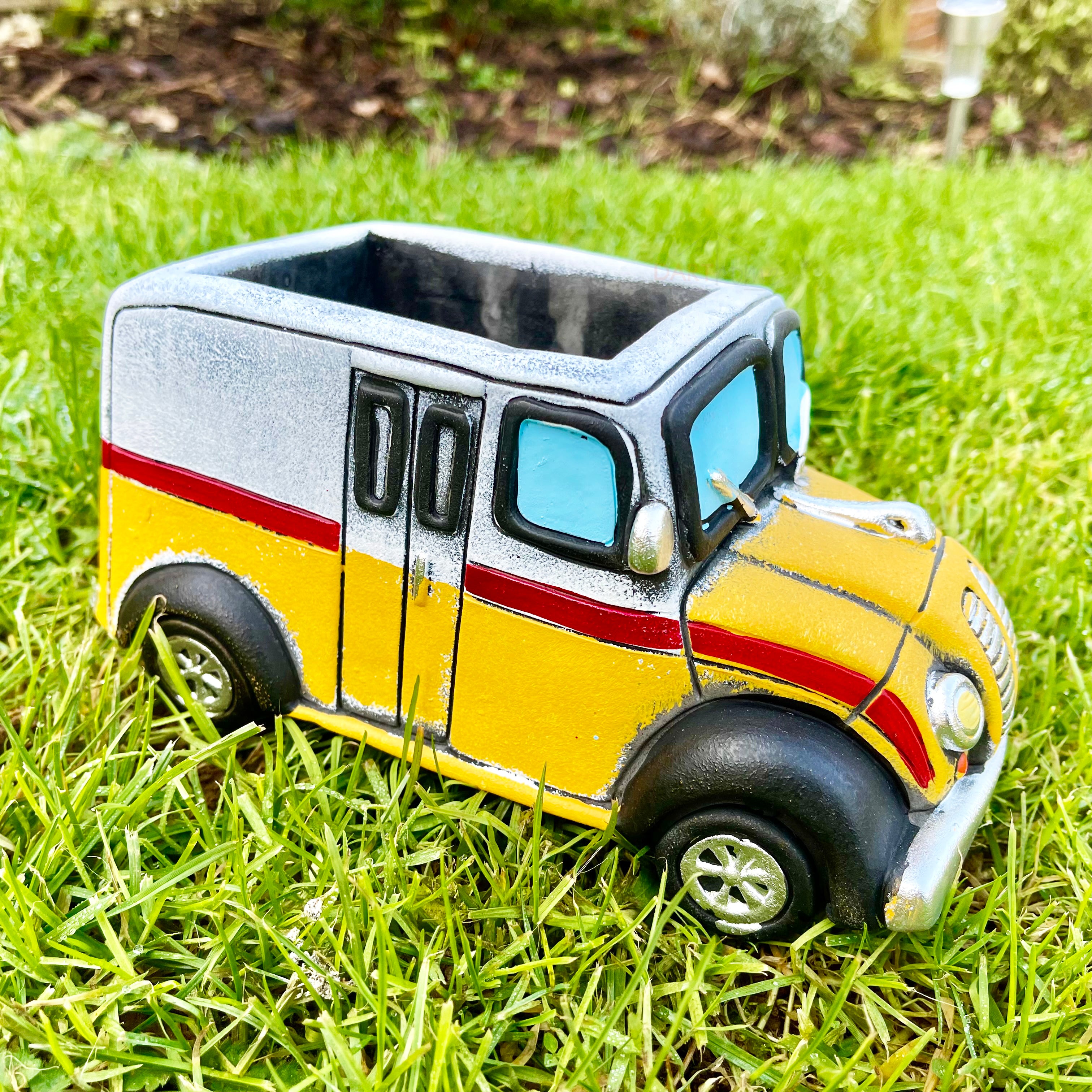 Zement-Lieferwagen-Pflanzer