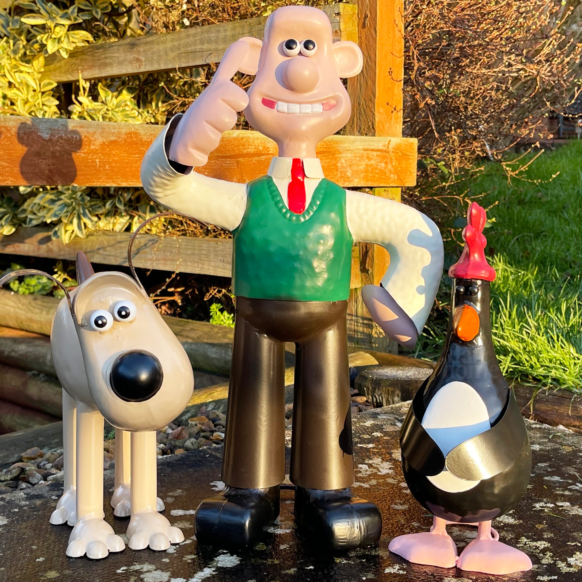 Metal Wallace And Gromit Garden Statues