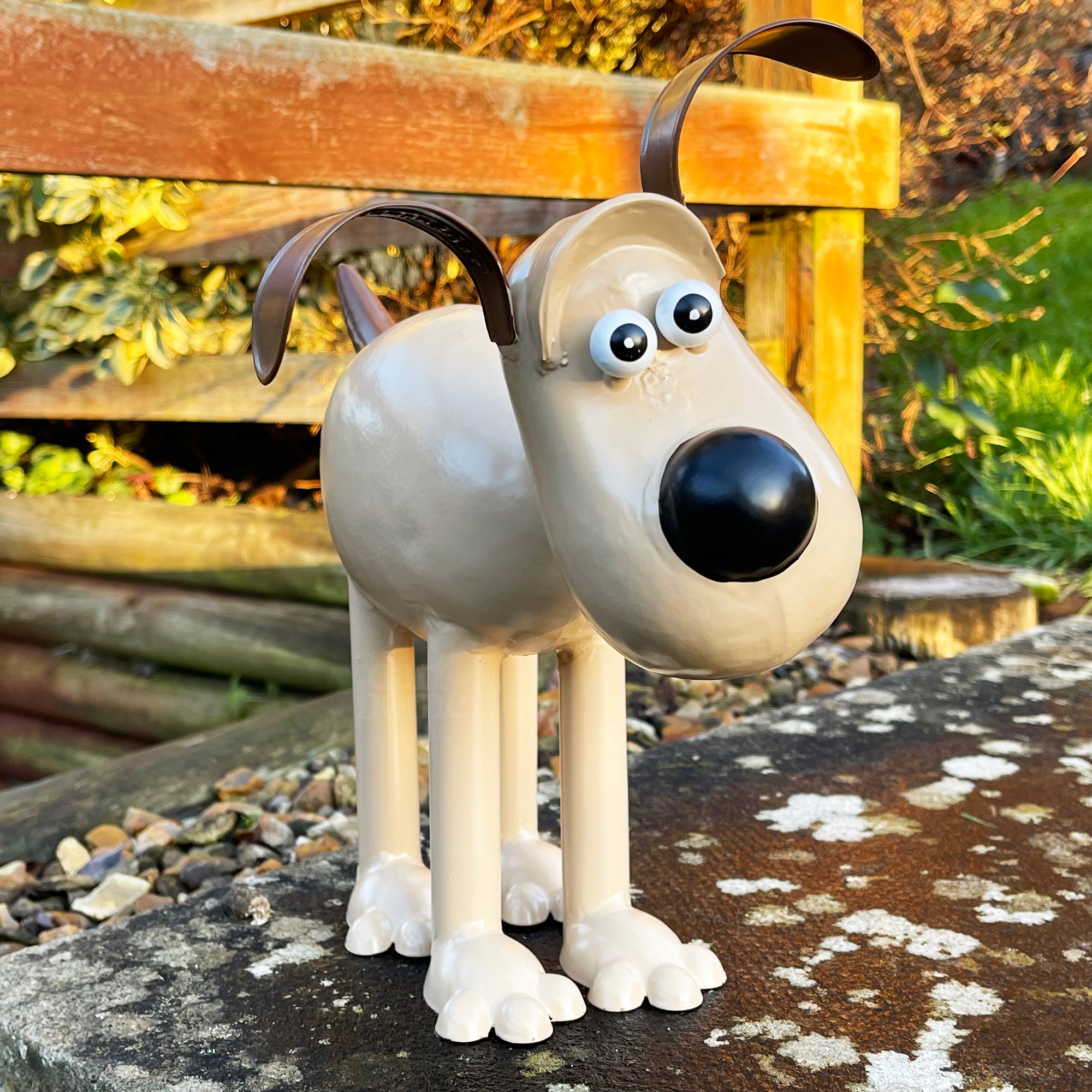 Metal Wallace And Gromit Garden Statues