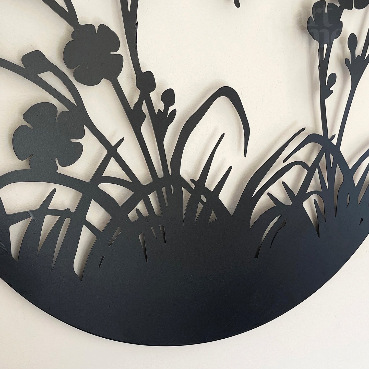 Schwarze florale Schmetterlingsgarten-Wandkunst, 50 cm
