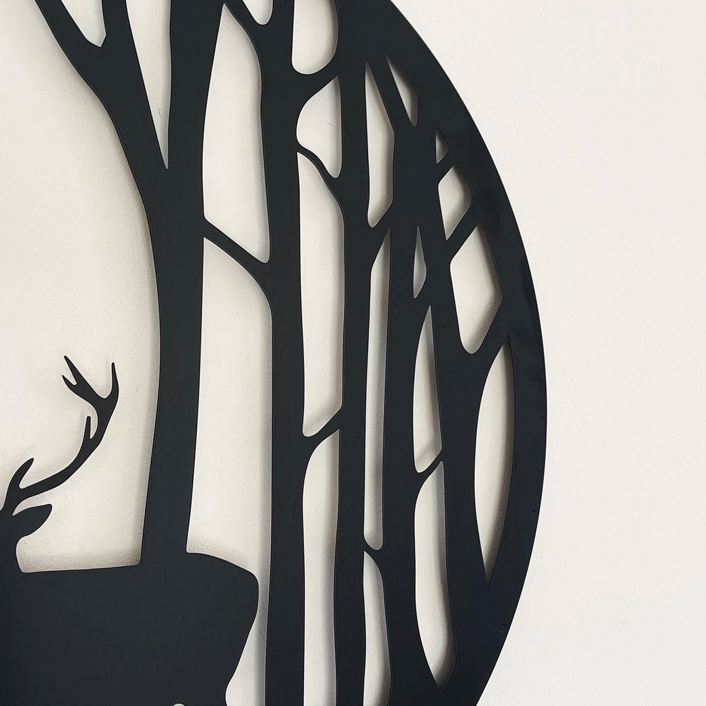 Schwarze Hirsche im Wald Silhouette Wandkunst