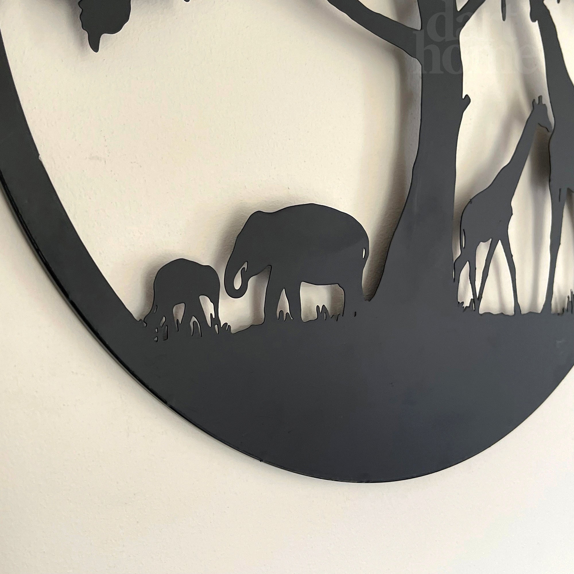 Schwarzes, rundes afrikanisches Savannen-Wandbild aus Metall, 50 cm