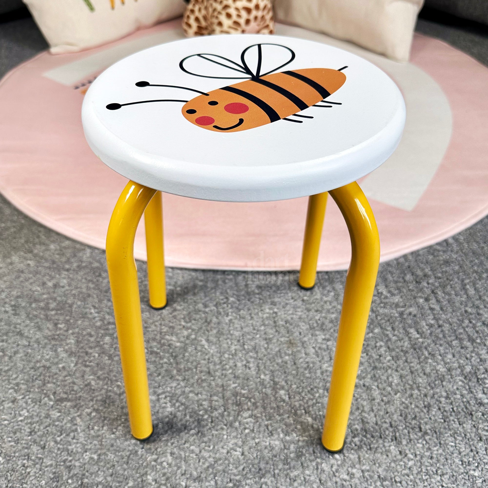 Gelber Hummel-Kinderhocker