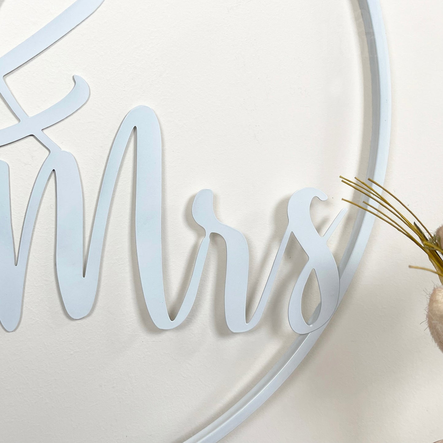 White Metal Mr & Mrs Wall Sign