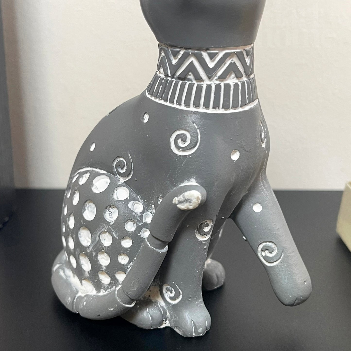 Country Grey Sitting Cat Ornament