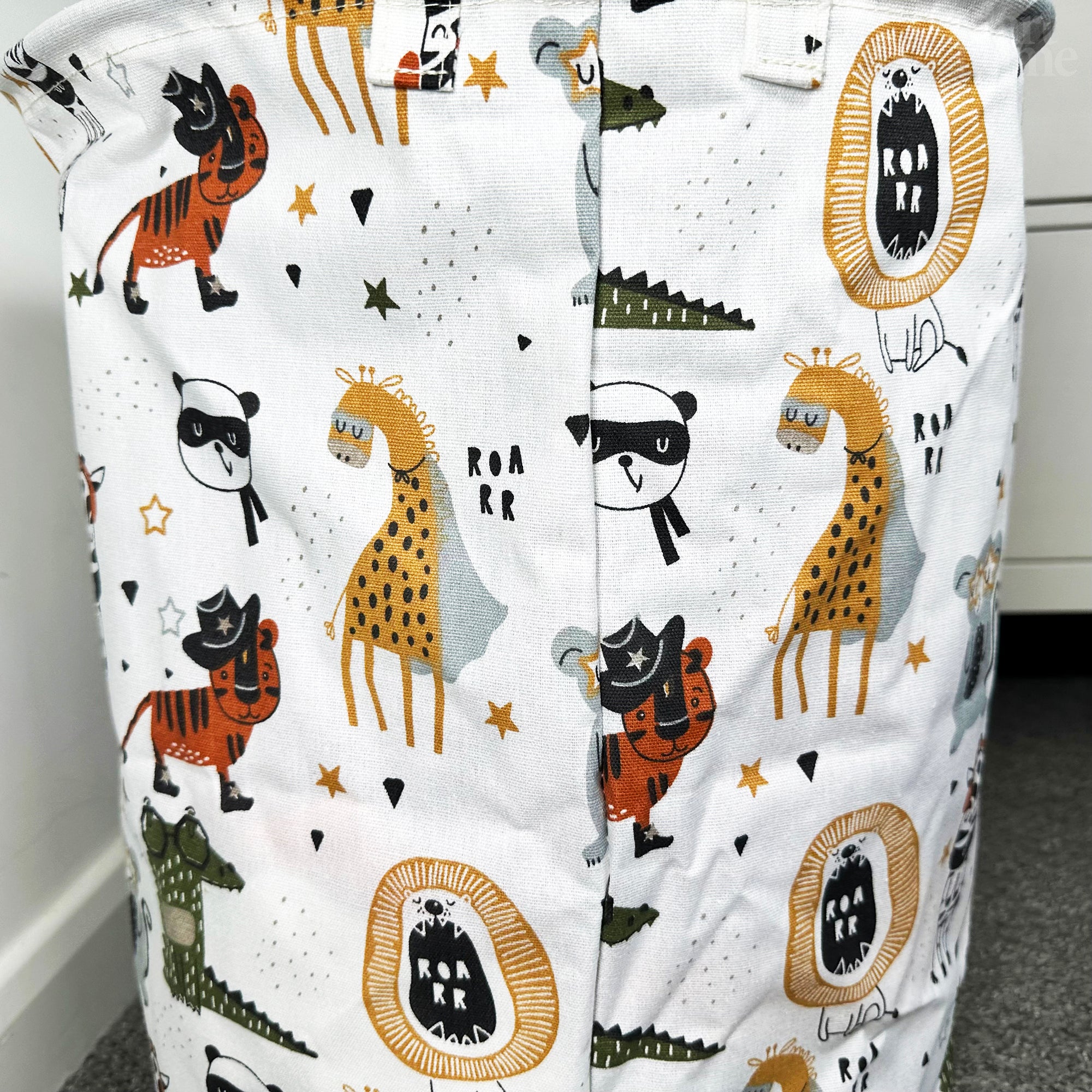White Cartoon Animal Laundry Bag