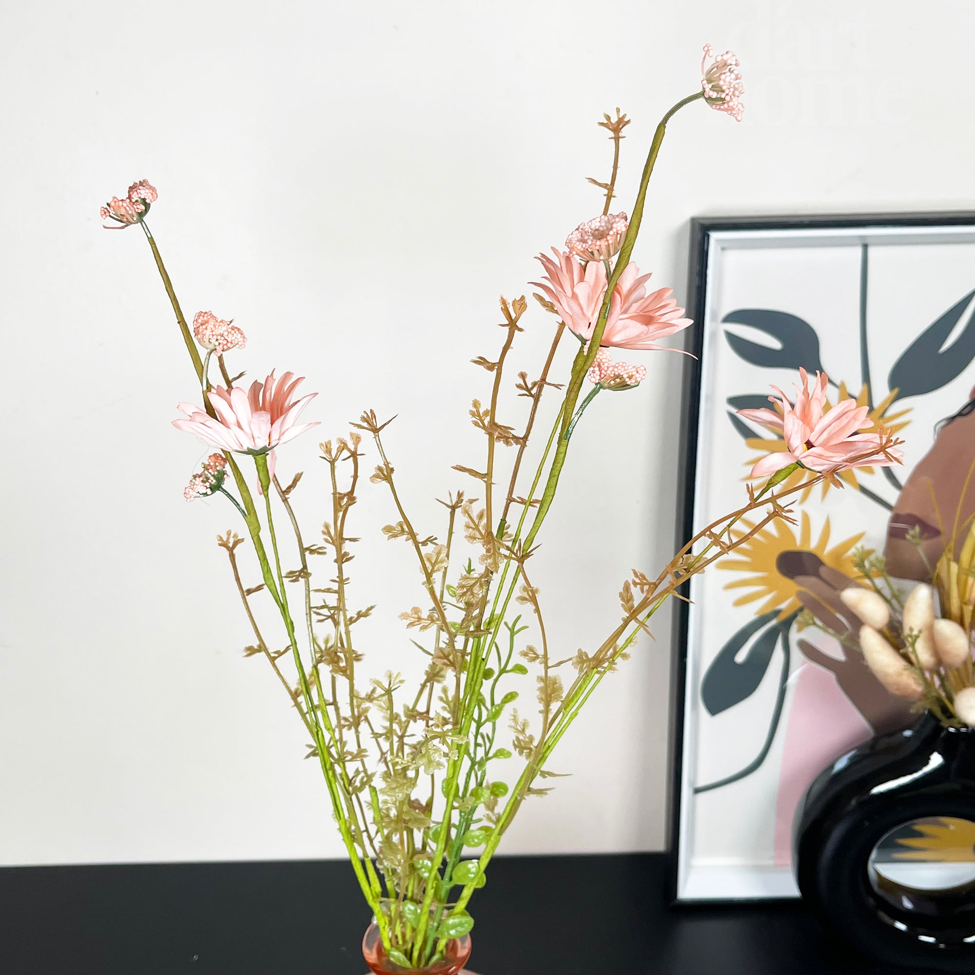 Künstlicher rosa Wildblumenspray
