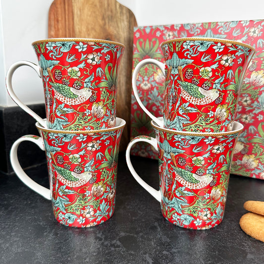 Set Of 4 William Morris Strawberry Thief Mugs Gift Boxed