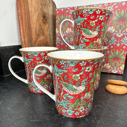 Set Of 4 William Morris Strawberry Thief Mugs Gift Boxed