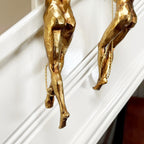 Set mit 2 goldenen Kletternden-Männerfiguren