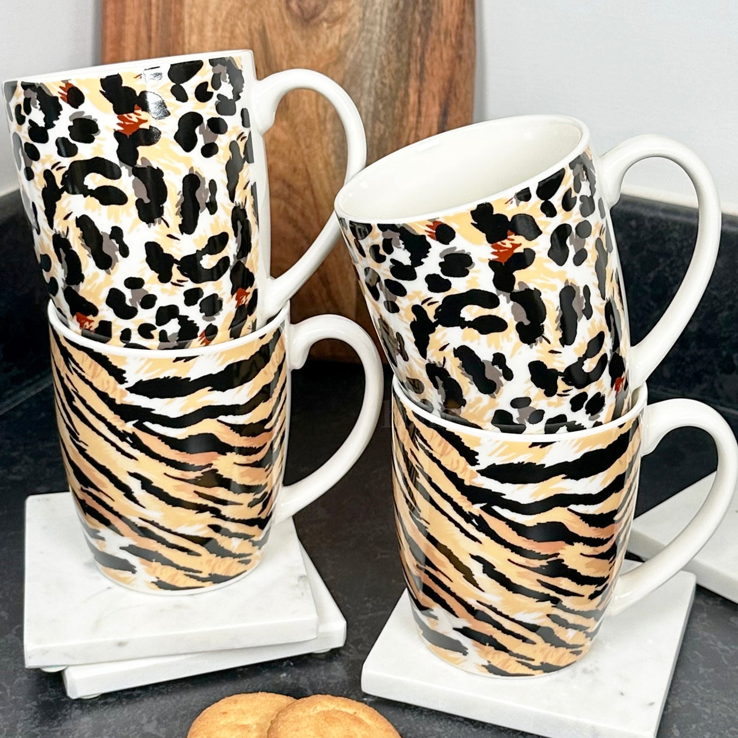 Set Of 4 Animal Print 330ml Mugs