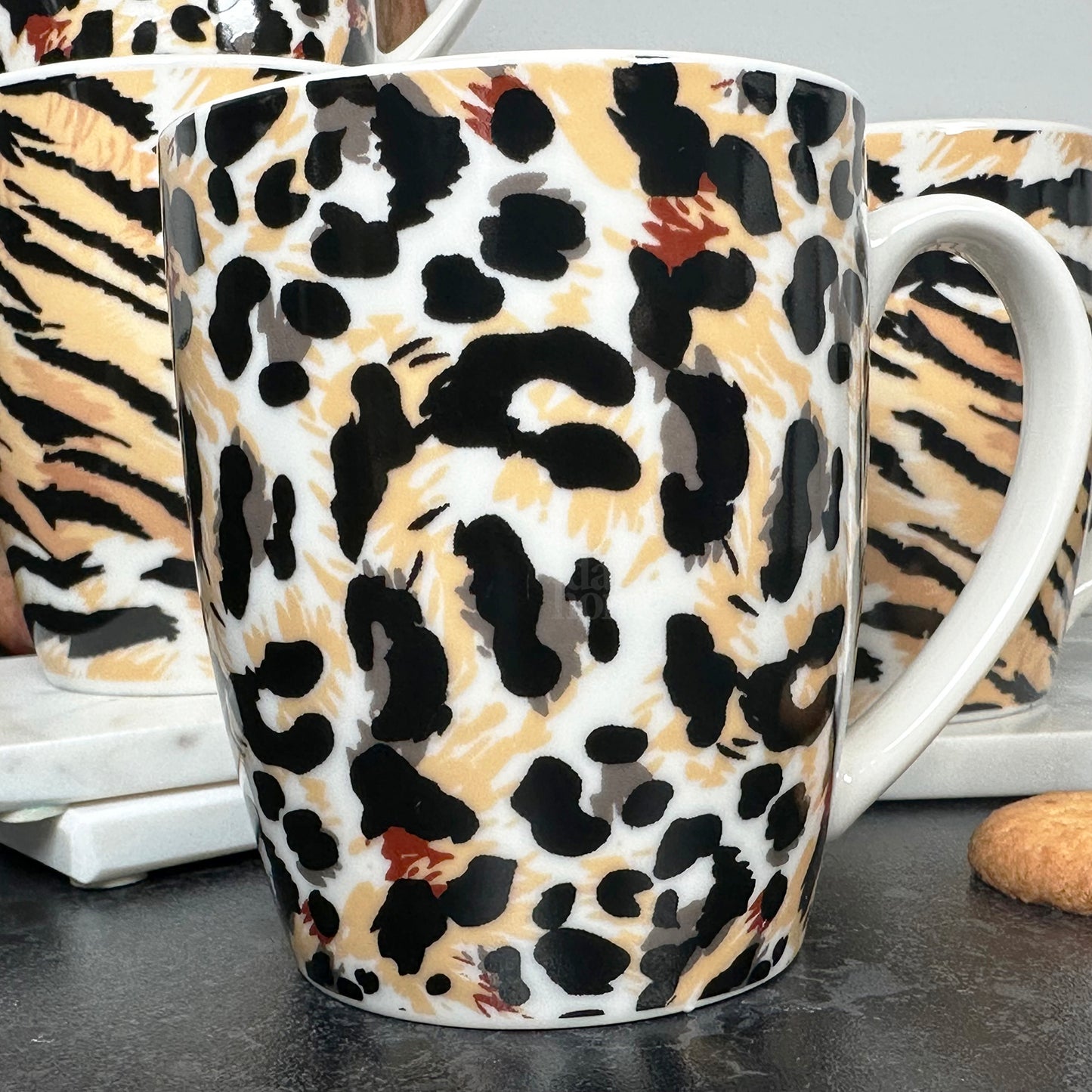 Set Of 4 Animal Print 330ml Mugs