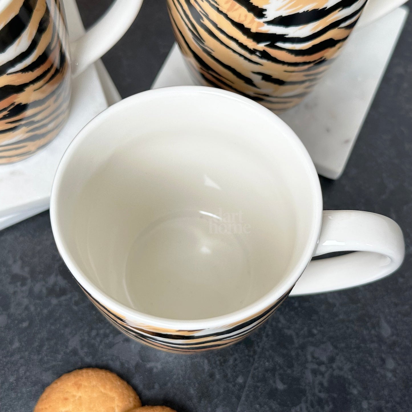 Set Of 4 Tiger Print 330ml Mugs