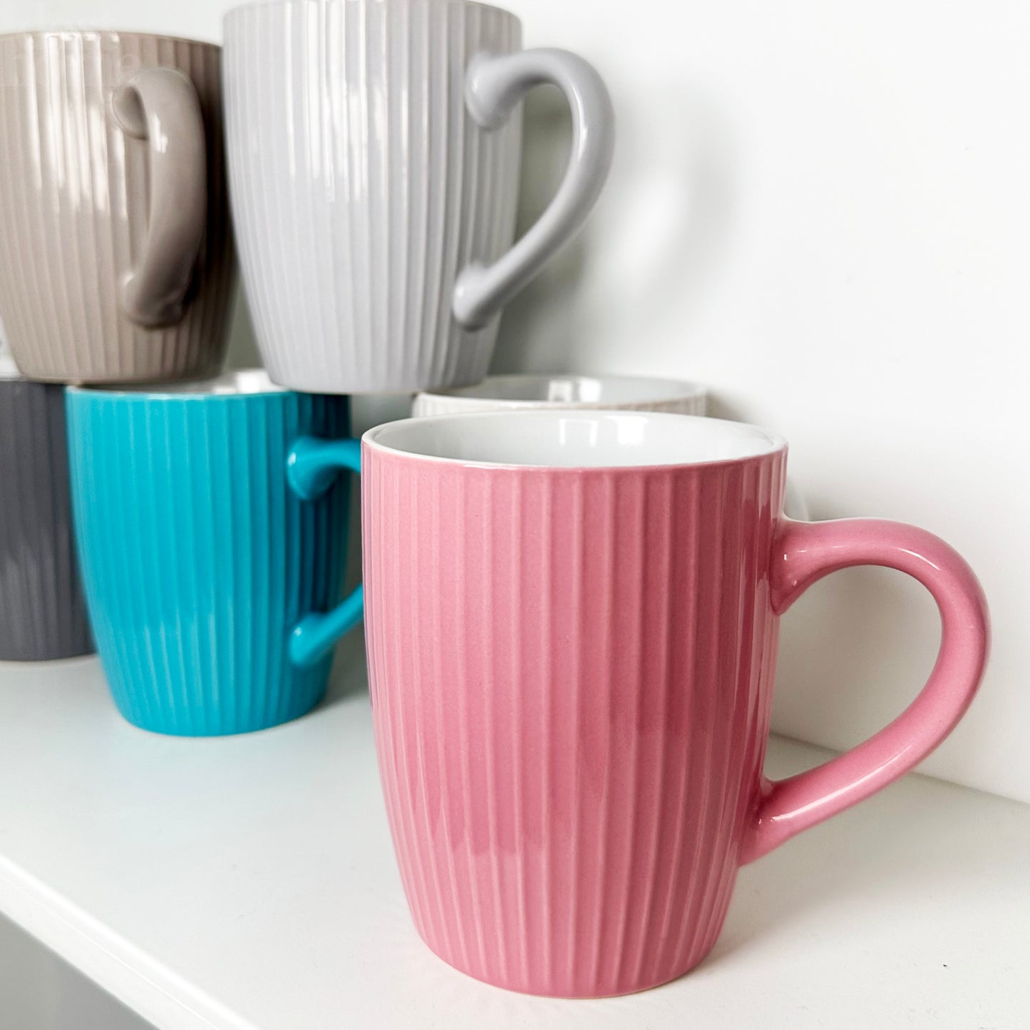 Set Of 6 Ribbed 370ml Mugs