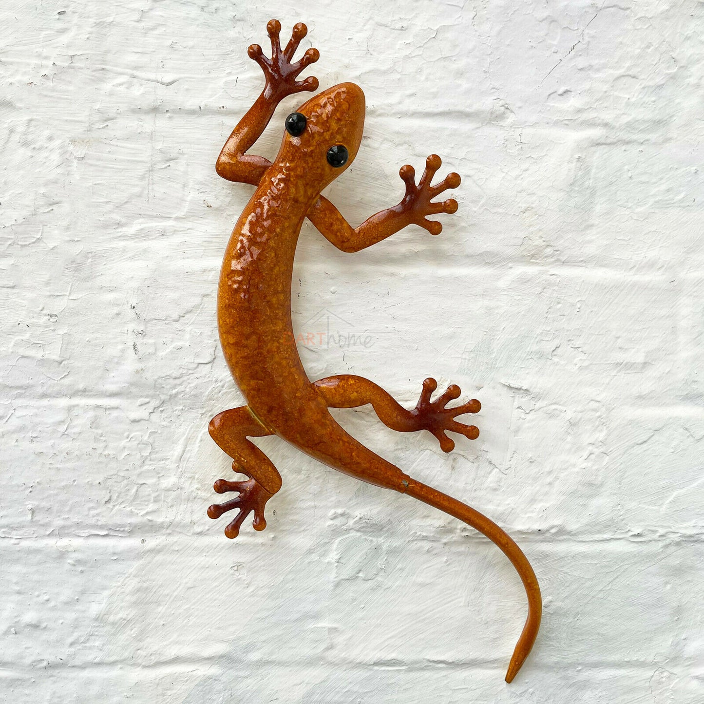 Orangefarbene Kletternde Gecko-Wandkunststatue aus Metall